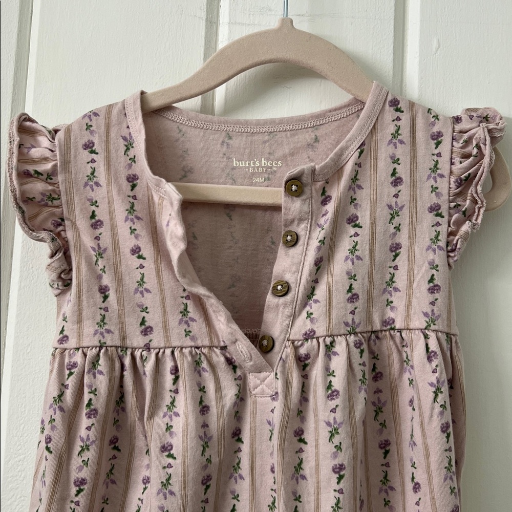 Burts Bees Baby farmhouse floral organic baby girl jumpsuit - Picture 3 of 4